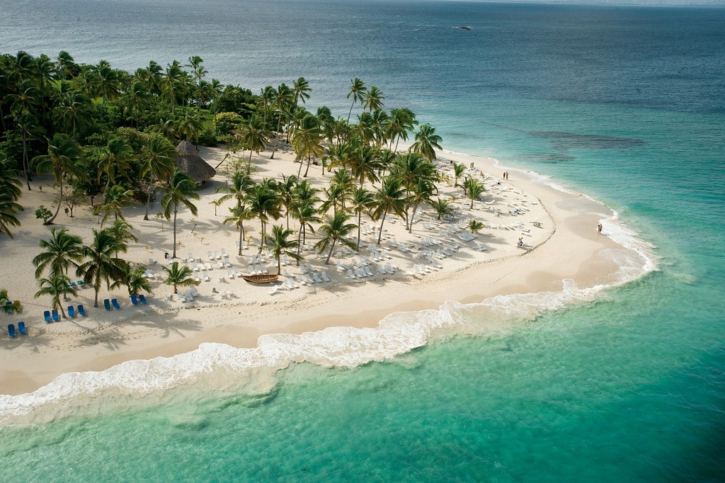 Cayo Levantado Beach