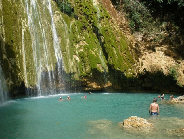 El Limon Waterfall